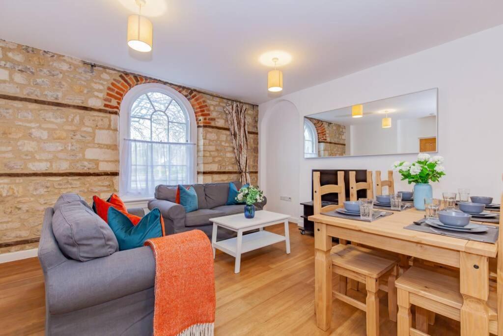 Unique&quirky central apartment with parking Oxford Extérieur photo