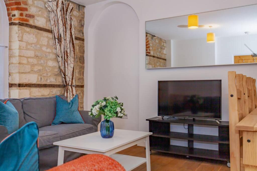 Unique&quirky central apartment with parking Oxford Extérieur photo